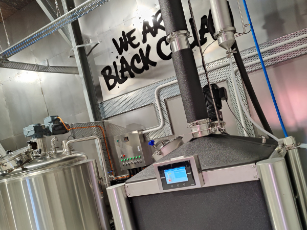 Black Collar Distillery